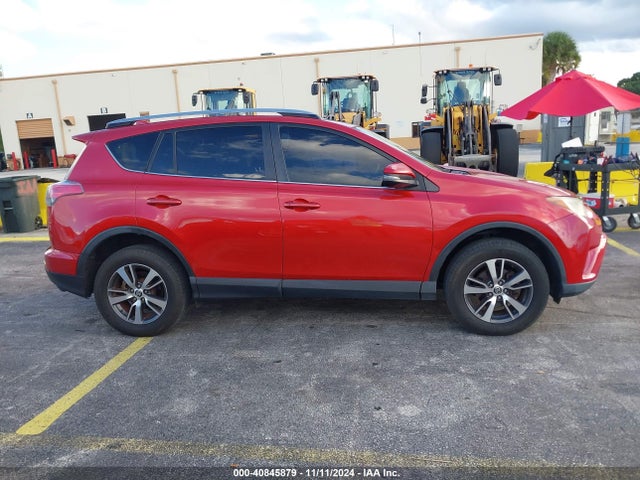 Продаж на аукціоні авто 2017 Toyota Rav4 Xle, vin: JTMWFREV2HJ134807, номер лоту: 40845879