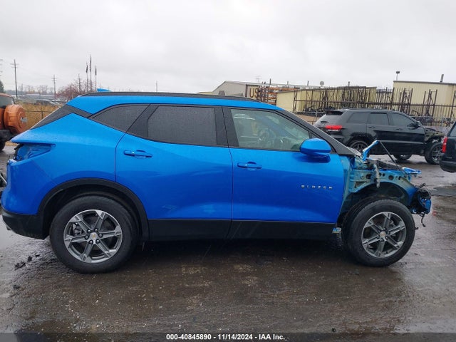 3GNKBHR40RS157726 Chevrolet Blazer Awd 2lt