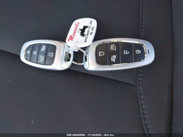 5NMJBCAE1PH232269 Hyundai TUCSON SEL