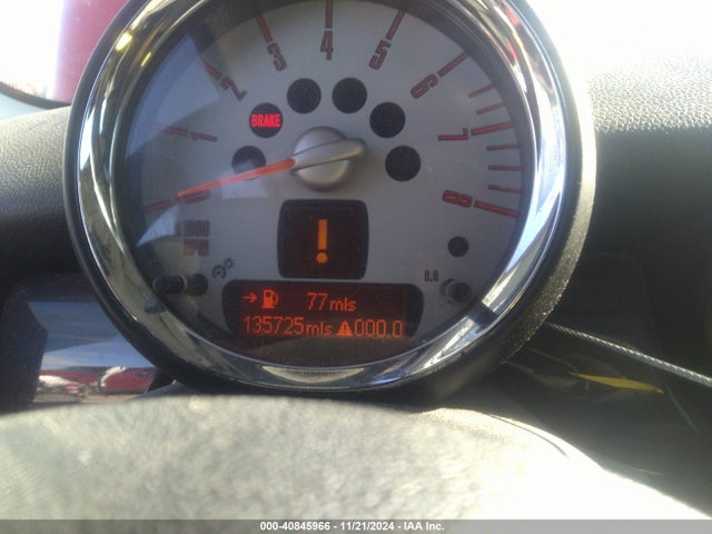 2009 MINI COOPER S CLUBMAN WMWMM33589TP72589 Photo 6