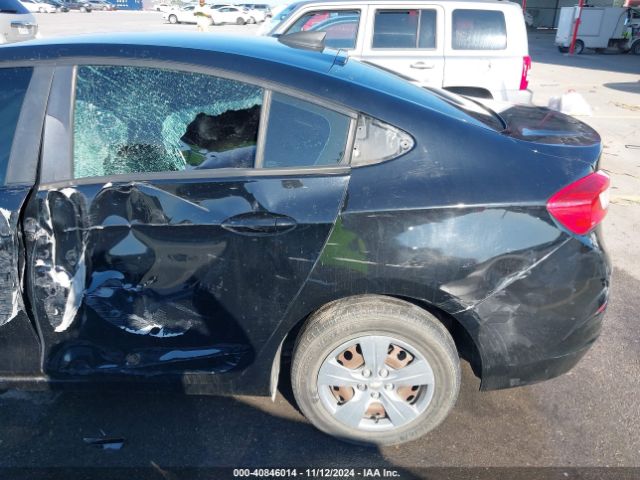 1G1BC5SM6H7124301 Chevrolet Cruze Ls Auto