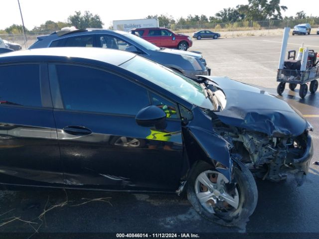 1G1BC5SM6H7124301 Chevrolet Cruze Ls Auto