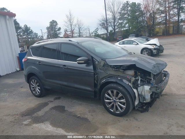 1FMCU0JD0HUA18887 Ford Escape Titanium