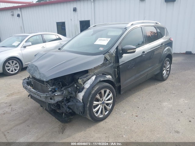 1FMCU0JD0HUA18887 Ford Escape Titanium