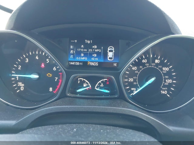 1FMCU0JD0HUA18887 Ford Escape Titanium