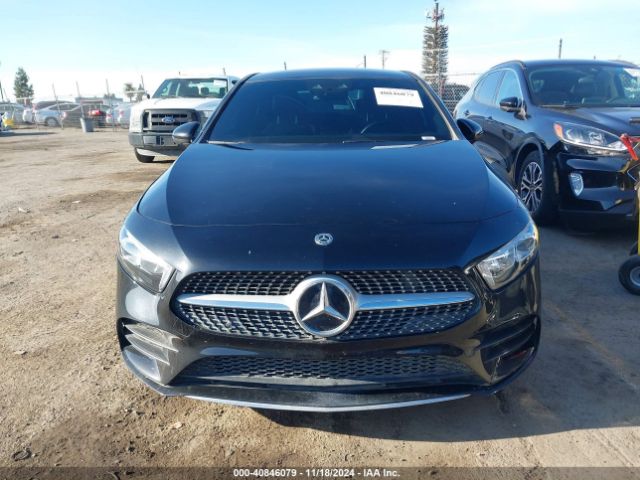 WDD3G4FB9KW006071 Mercedes-Benz A 220 4matic