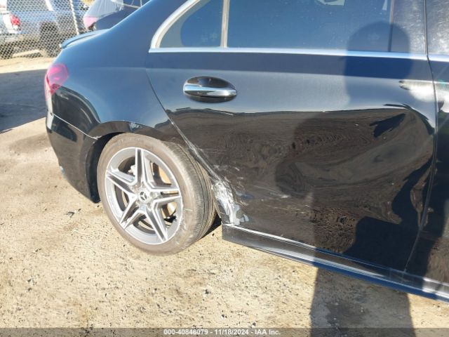 WDD3G4FB9KW006071 Mercedes-Benz A 220 4matic