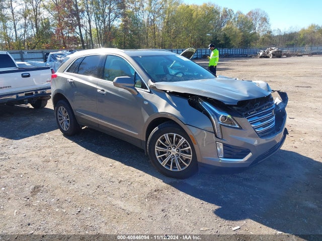 2018 CADILLAC XT5 1GYKNCRS1JZ105833 Photo 0
