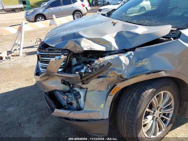 2018 CADILLAC XT5 1GYKNCRS1JZ105833 Photo 5