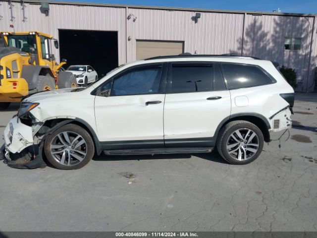 5FNYF6H98HB021649 Honda Pilot Touring