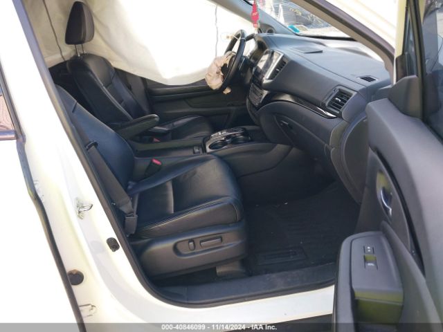 5FNYF6H98HB021649 Honda Pilot Touring