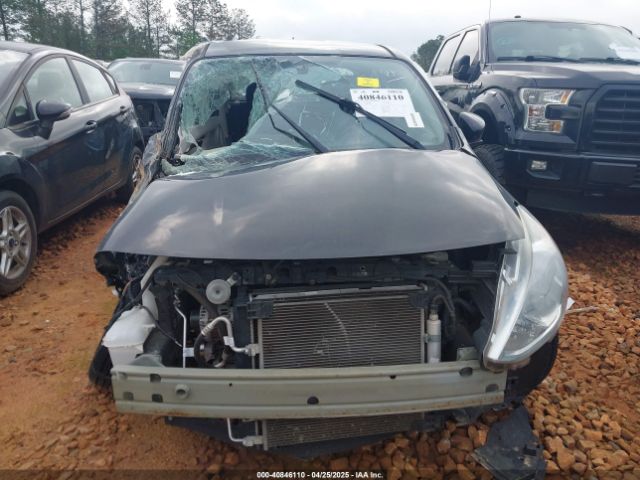 3N1CN7AP8JL829764 Nissan Versa 1.6 S+