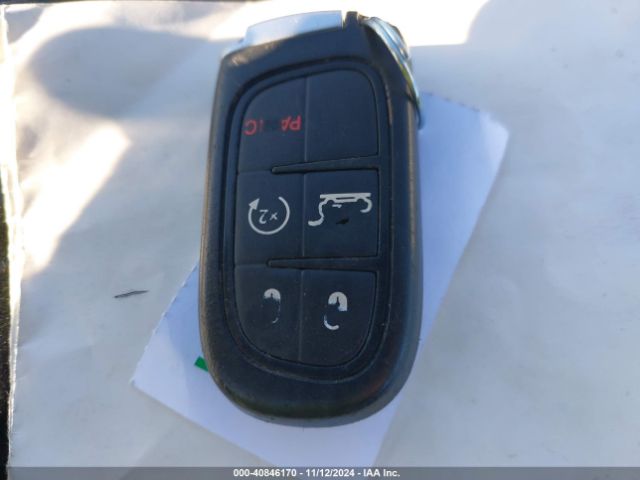 1C4PJMDX3KD360126 Jeep Cherokee Limited 4x4