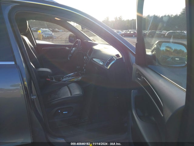 WA1CFAFP9EA027036 Audi Q5 2.0t Premium