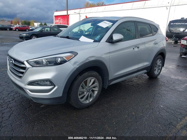 Hyundai TUCSON SEL 2018 KM8J3CA46JU736574 Image 2