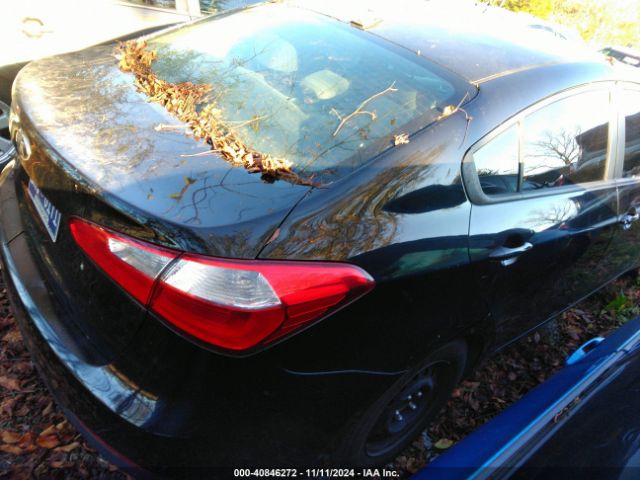 KNAFK4A69E5207976 KIA FORTE LX