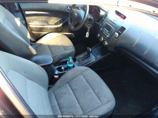 KNAFK4A69E5207976 KIA FORTE LX