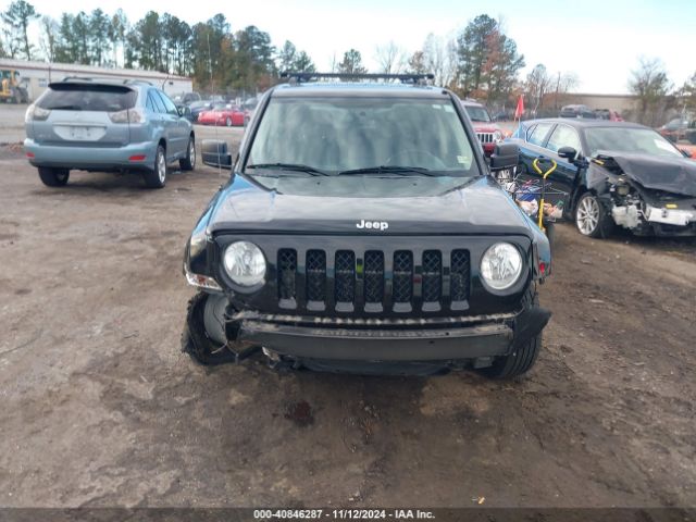 1C4NJRFBXFD244921 Jeep Patriot Latitude