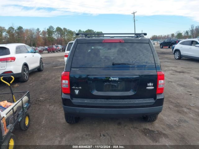 1C4NJRFBXFD244921 Jeep Patriot Latitude