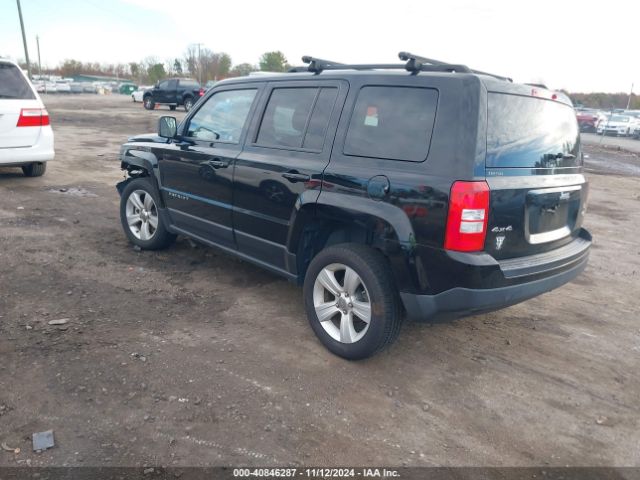 1C4NJRFBXFD244921 Jeep Patriot Latitude