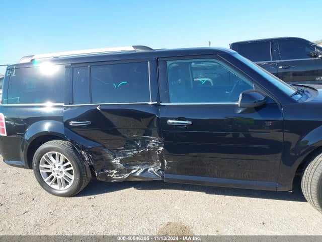 Ford FLEX SEL 2017 2FMHK6C87HBA09544 Image 13