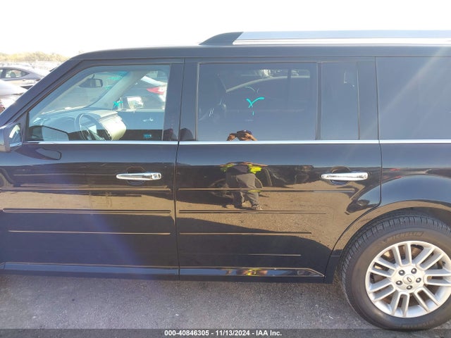 Ford FLEX SEL 2017 2FMHK6C87HBA09544 Image 14