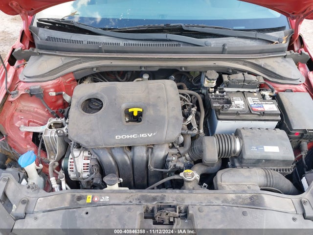 Hyundai ELANTRA SE 2018 5NPD74LFXJH346050 Image 10
