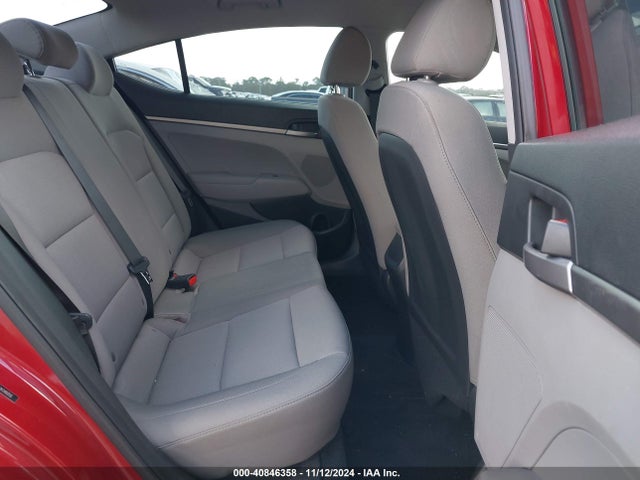Hyundai ELANTRA SE 2018 5NPD74LFXJH346050 Image 8