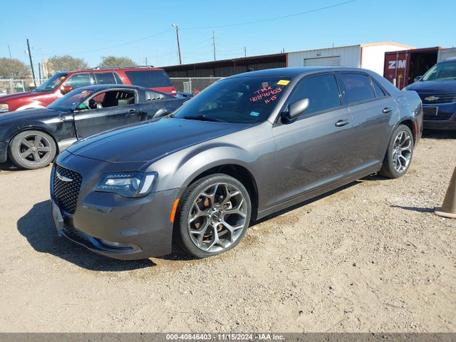 Chrysler 300 2015 2C3CCABGXFH882288 Image 2