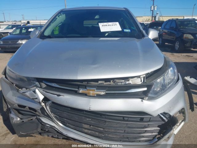 3GNCJKSBXKL236317 Chevrolet TRAX LS