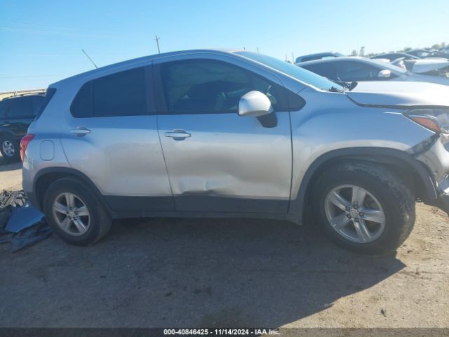 3GNCJKSBXKL236317 Chevrolet TRAX LS
