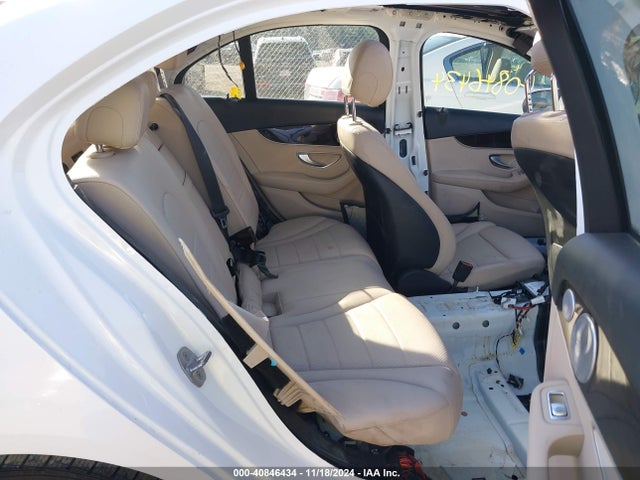WDDWF4KB2JR323774 Mercedes-Benz C 300 4matic