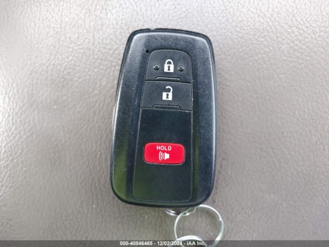 2T3J1RFVXMW242272 Toyota Rav4 Adventure