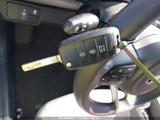 KIA RIO S 2020 3KPA24AD1LE303162 Image 11