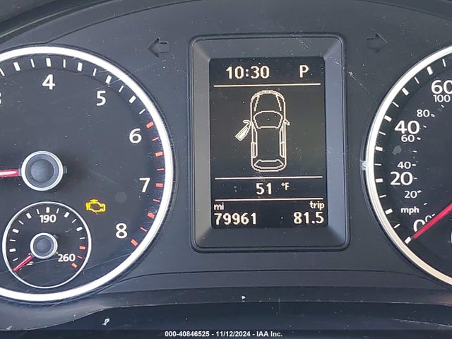 WVGRV7AX3HK002172 Volkswagen Tiguan 2.0t Wolfsburg Edition