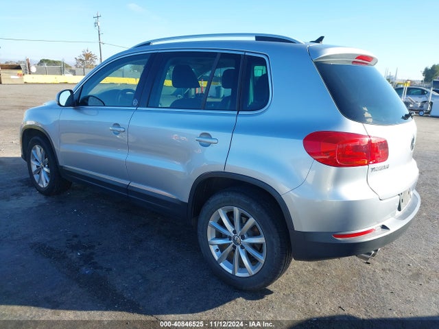WVGRV7AX3HK002172 Volkswagen Tiguan 2.0t Wolfsburg Edition