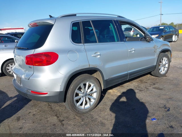 WVGRV7AX3HK002172 Volkswagen Tiguan 2.0t Wolfsburg Edition