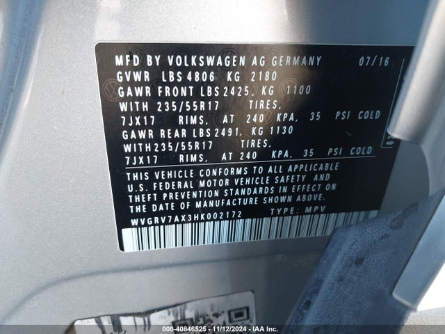 WVGRV7AX3HK002172 Volkswagen Tiguan 2.0t Wolfsburg Edition