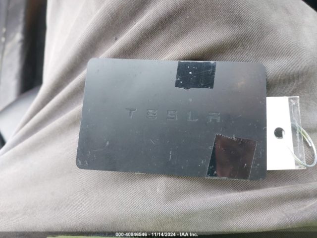 5YJ3E1EBXJF117344 Tesla Model 3 Long Range/performance