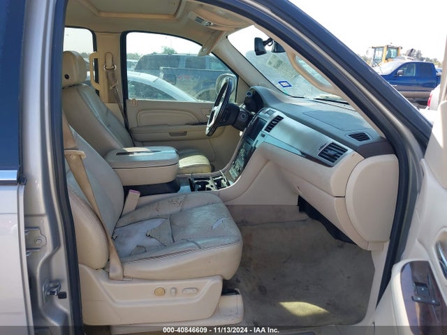 2008 CADILLAC ESCALADE 1GYEC63848R103182 Photo 4