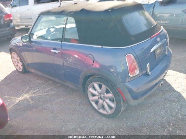 2006 MINI COOPER S WMWRH33506TK57754 Photo 2