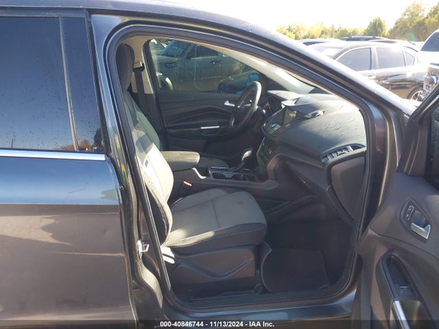 Ford ESCAPE SE 2019 1FMCU0GD6KUB57341 Image 5