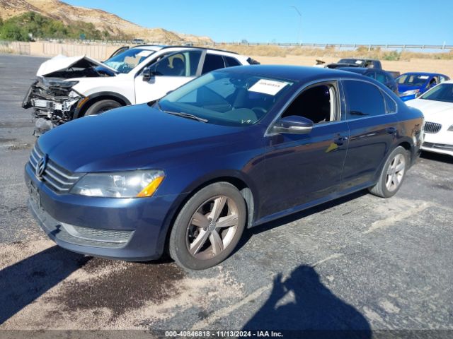1VWBT7A3XEC081657 Volkswagen Passat 1.8t Se