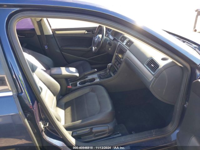 1VWBT7A3XEC081657 Volkswagen Passat 1.8t Se