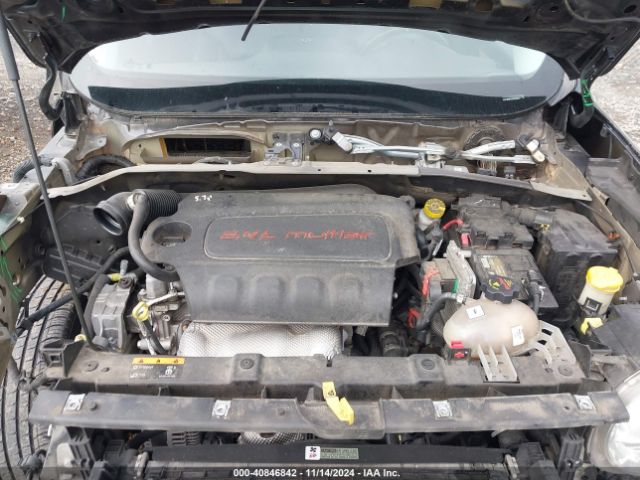 ZACCJBBT2GPE28377 Jeep Renegade Latitude