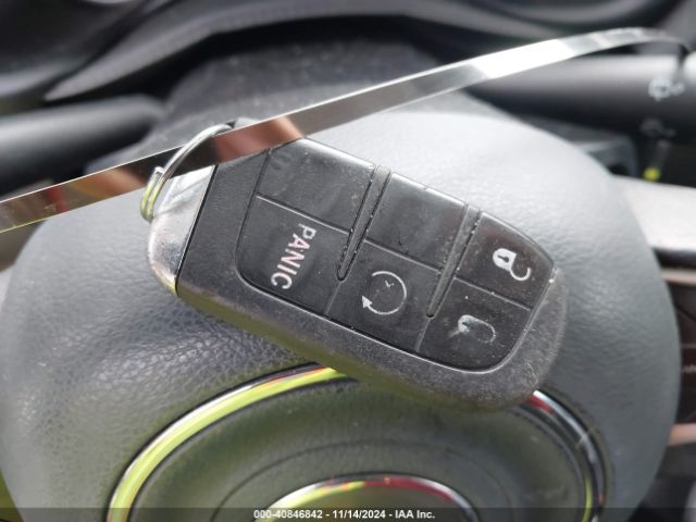 ZACCJBBT2GPE28377 Jeep Renegade Latitude