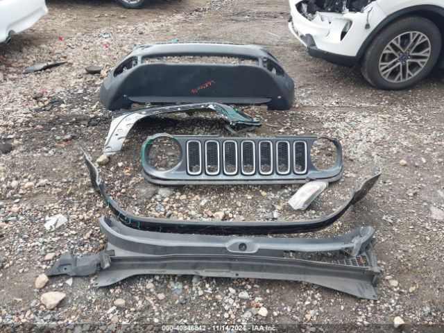 ZACCJBBT2GPE28377 Jeep Renegade Latitude