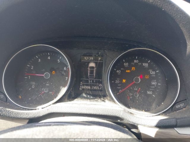 1VWBT7A35HC010340 Volkswagen Passat 1.8t Se