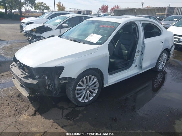 3VWL17AJ5GM324818 Volkswagen Jetta 1.8t Sel