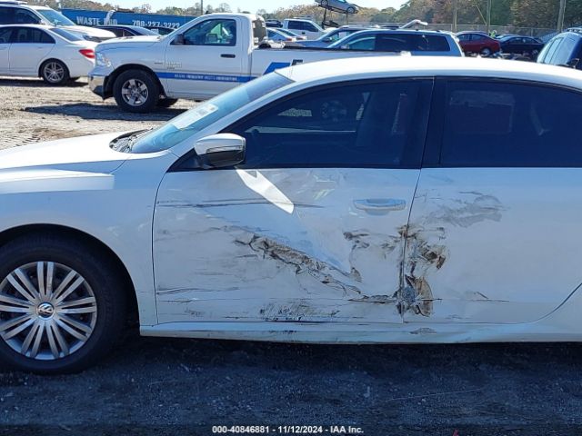1VWAP7A32EC025728 Volkswagen Passat 2.5l S